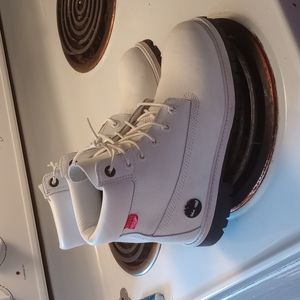 White Timberland SZ 5